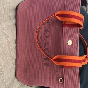 Used coach bag but still in great condition!